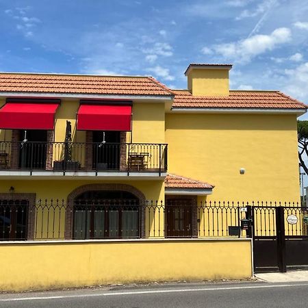 Guest House Le Gemelle Vagabonde Fiumicino Exterior foto
