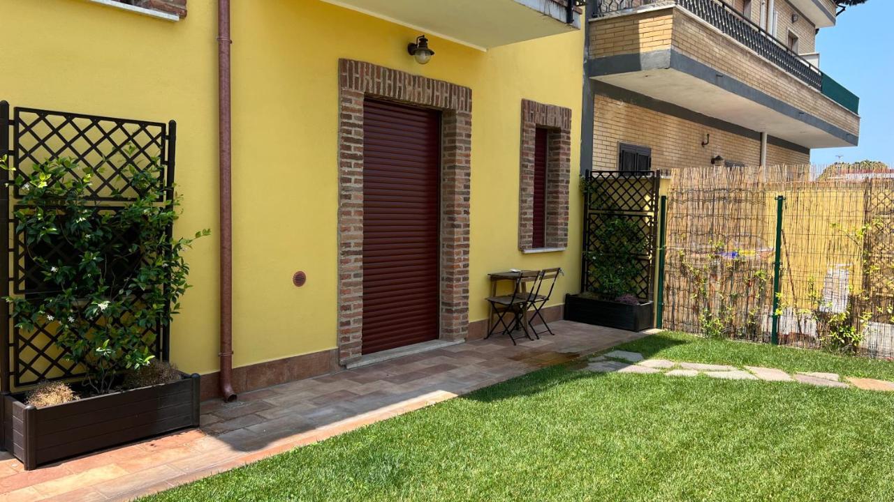 Guest House Le Gemelle Vagabonde Fiumicino Exterior foto